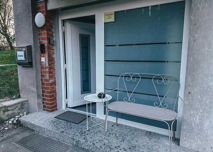Sali-bayreuth - Sm9 Charming Near Zoo In With Terrace, Free Wi-fi & 24-hour Front Desk * באיירוט